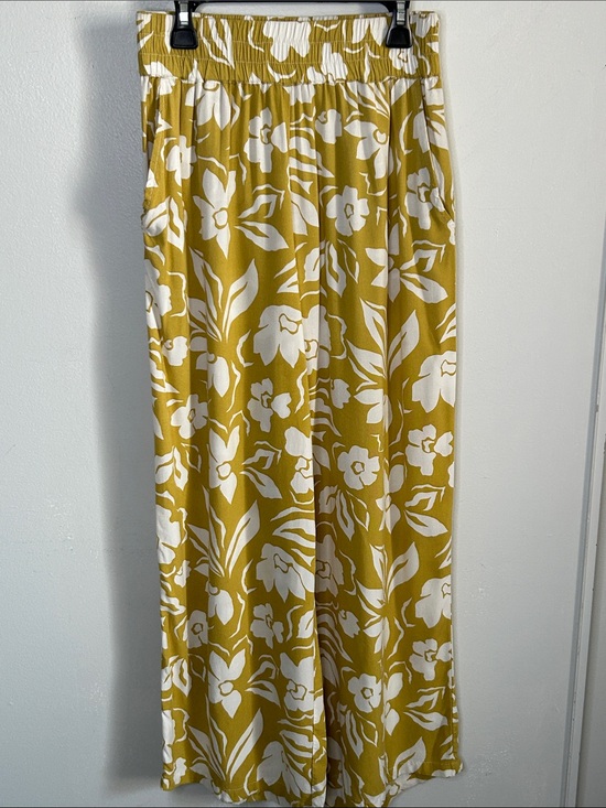 Billabong Pants - Billabong Split Spirit Elastic Wide-Leg Pants in Tropical Floral Print